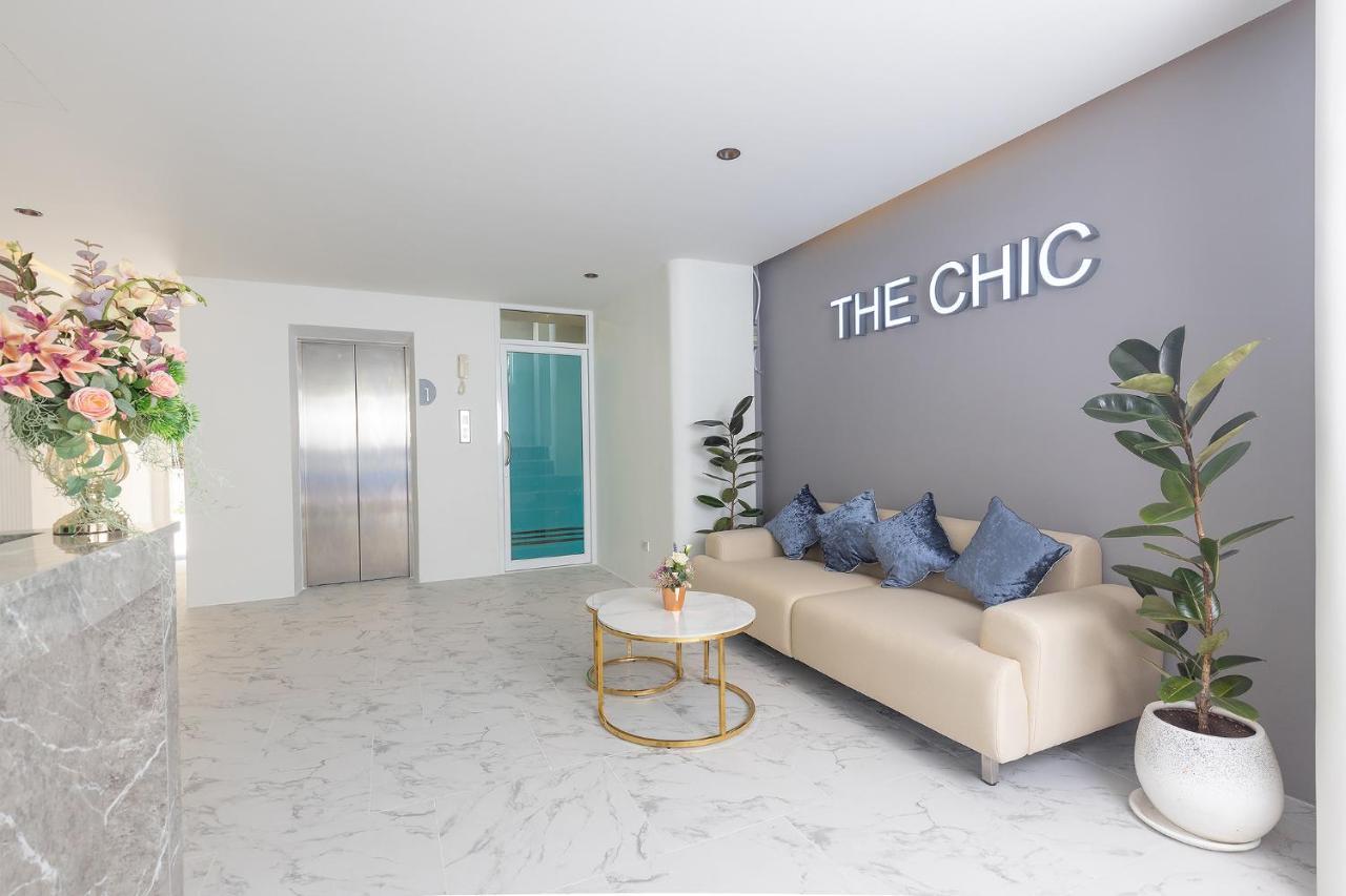 The Chic Patong Hotell Exteriör bild